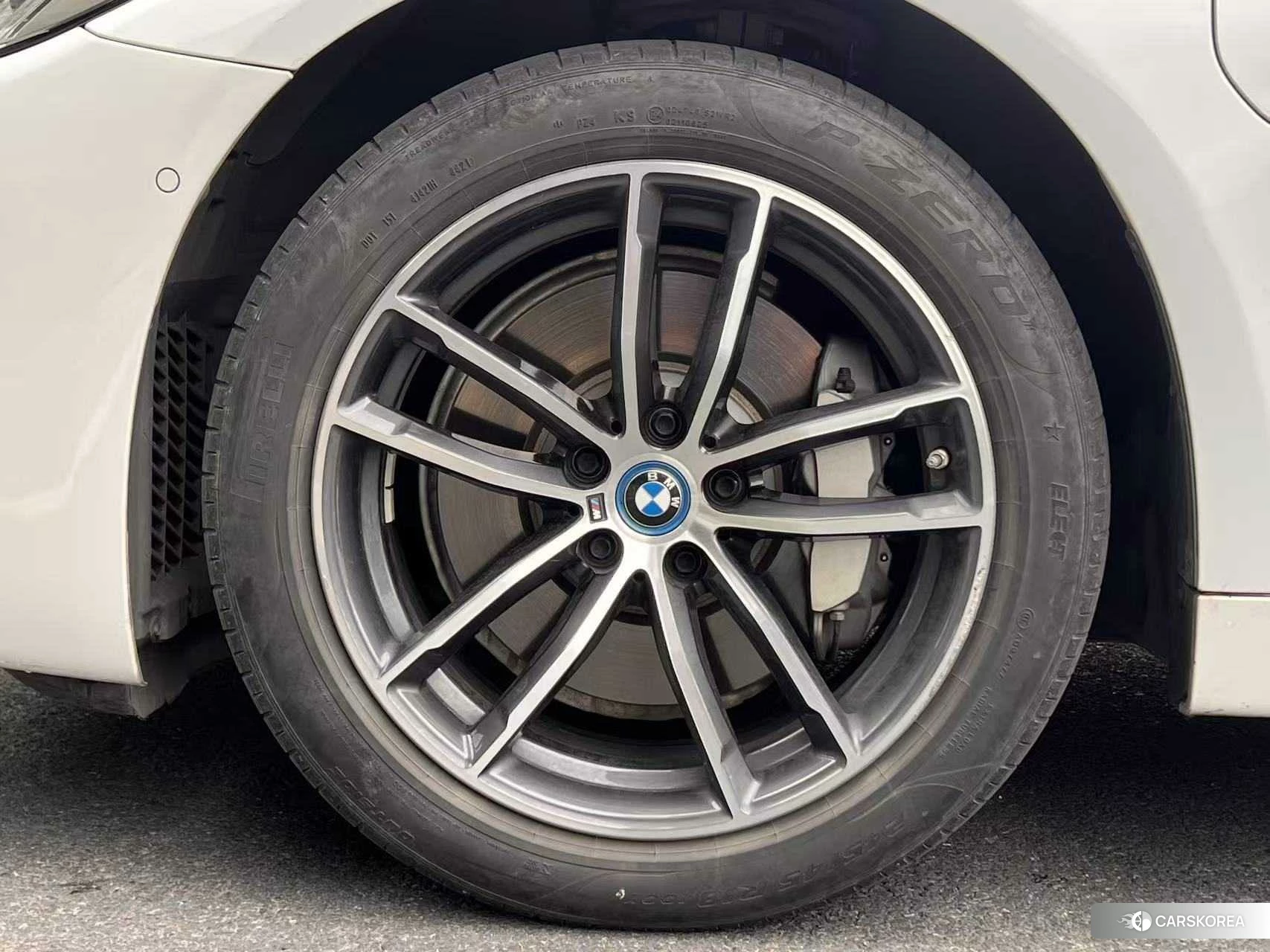 BMW 5 series PHEV 2021 Белый из Китая, фото 4