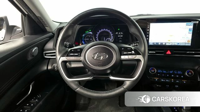 Hyundai Avante Hybrid (CN7) 2023 Белый из Кореи, фото 4