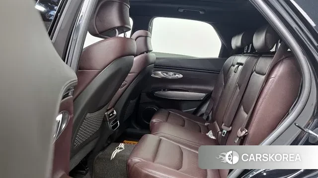 Genesis GV70 2024 Черный из Кореи, фото 4