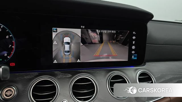 Mercedes-Benz E-Class W213 2023 Белый из Кореи, фото 4