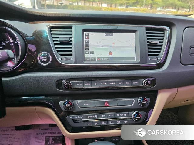 Kia The New Carnival 2018 Белый из Кореи, фото 4