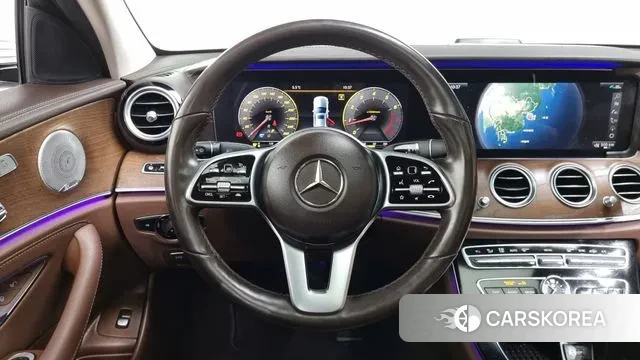Mercedes-Benz E-Class W213 2019 Белый из Кореи, фото 4