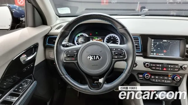 Kia Niro 2018 Синий из Кореи, фото 4