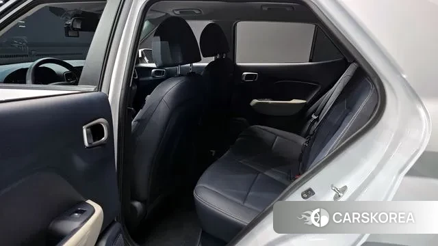 Hyundai Venue 2024 Белый из Кореи, фото 4