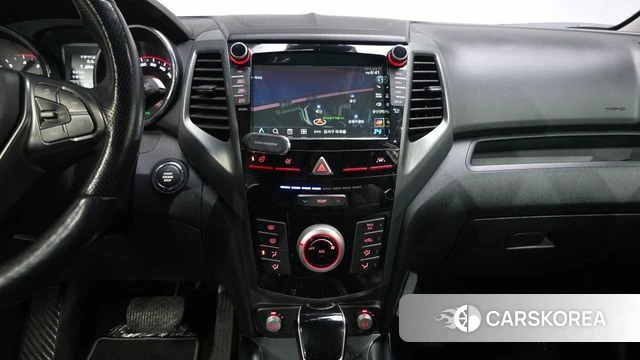 Ssangyong Tivoli Armor 2018 Белый из Кореи, фото 4