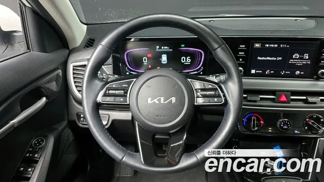 Kia The New Seltos 2023 Белый из Кореи, фото 4