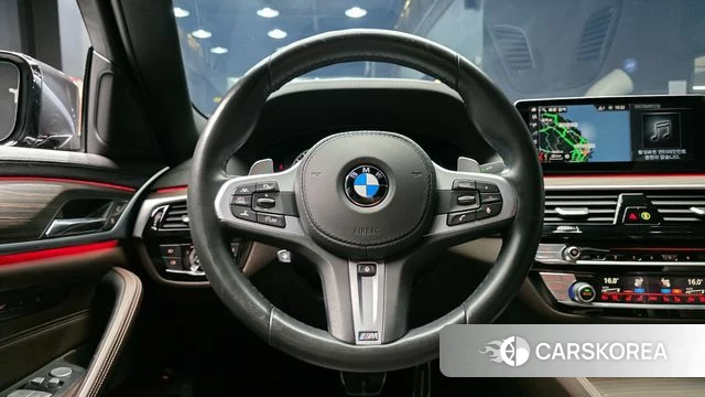 BMW 5 Series (G30) 2019 Серый из Кореи, фото 4