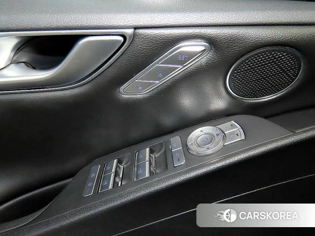 Genesis G80 (RG3) 2020 Черный из Кореи, фото 4