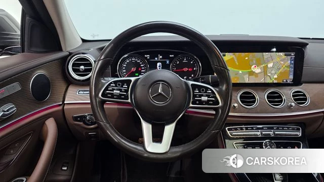 Mercedes-Benz E-Class W213 2019 Серый из Кореи, фото 4