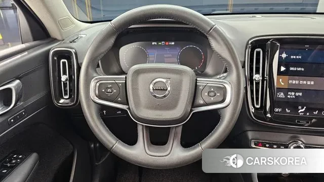 Volvo XC40 2021 Белый из Кореи, фото 4