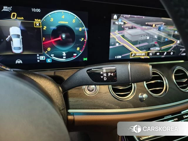 Mercedes-Benz E-Class W213 2023 Серый из Кореи, фото 4