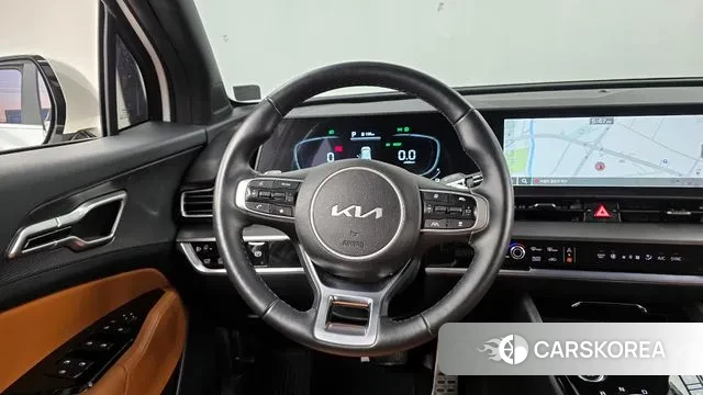 Kia Sportage 5th Generation Hybrid 2023 Белый из Кореи, фото 4
