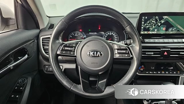 Kia Seltos 2021 Белый из Кореи, фото 4