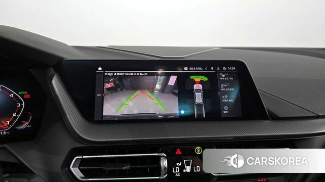 BMW 1 Series (F40) 2022 Черный из Кореи, фото 4