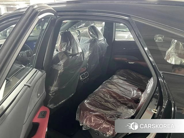 Lexus RX500h 5th generation 2026 Черный из Кореи, фото 4