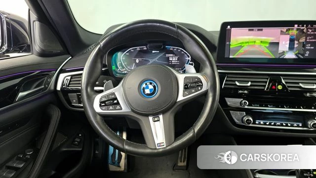 BMW 5 Series (G30) 2022 Черный из Кореи, фото 4