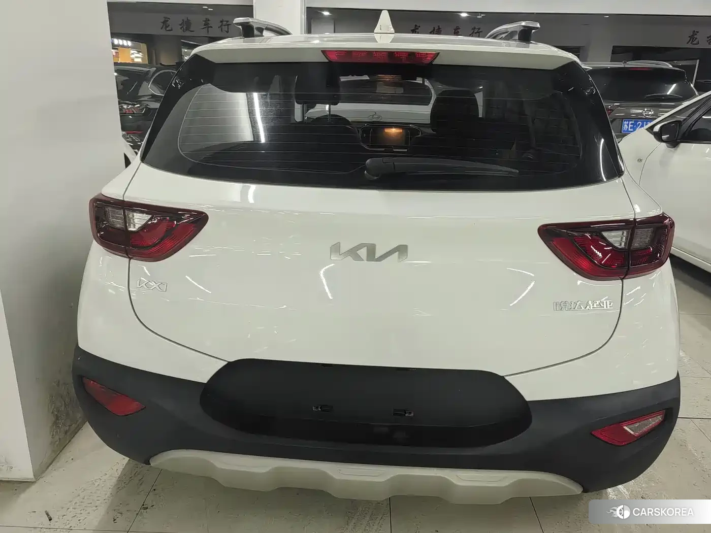 Kia KX1 2023 Белый из Китая, фото 4