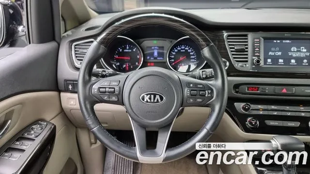 Kia The New Carnival 2019 Черный из Кореи, фото 4