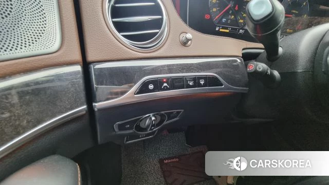 Mercedes-Benz S-Class W222 2018 Белый из Кореи, фото 4