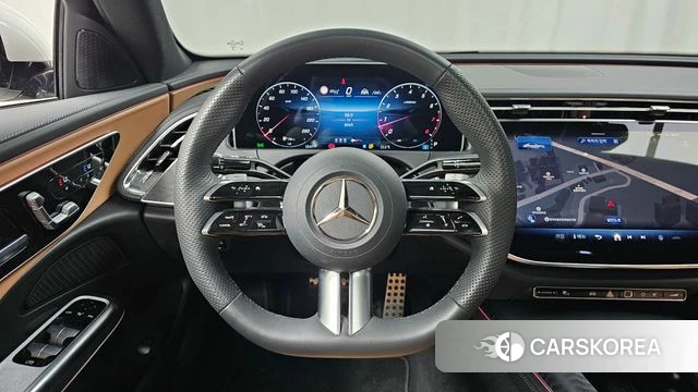 Mercedes-Benz E-Class W214 2025 Белый из Кореи, фото 4