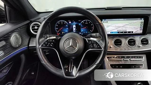 Mercedes-Benz E-Class W213 2022 Черный из Кореи, фото 4