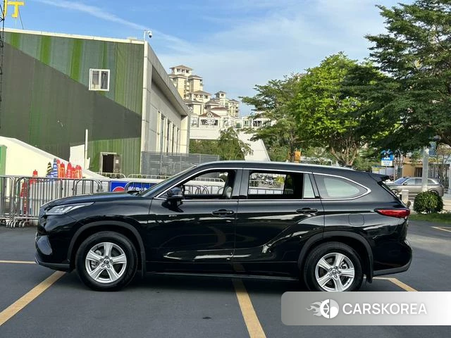 Toyota Highlander 2025 Черный из Китая, фото 4