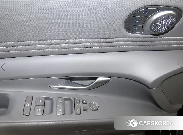 Hyundai The New Avante (CN7) 2023 Черный из Кореи, фото 4