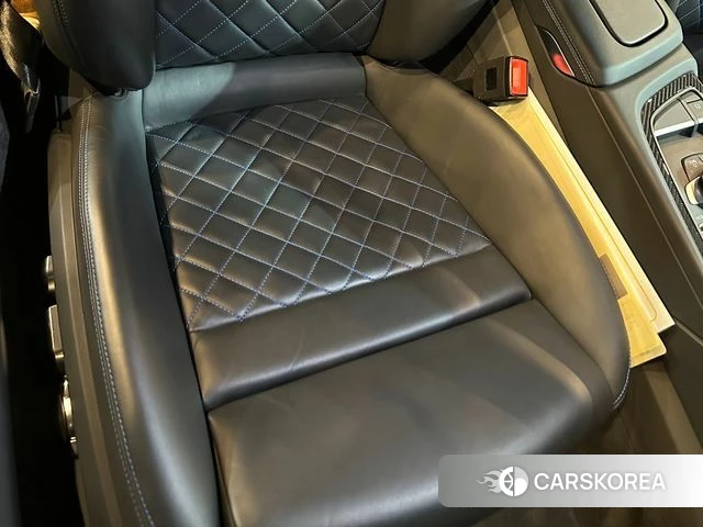 Audi R8 (4S) 2021 Черный из Кореи, фото 4