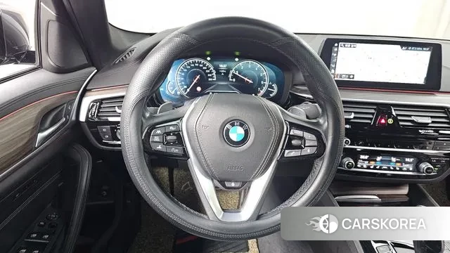 BMW 5 Series (G30) 2018 Серый из Кореи, фото 4