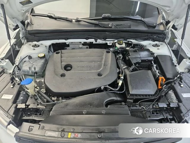 Volvo XC40 2021 Белый из Кореи, фото 4
