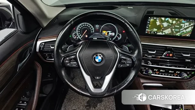 BMW 5 Series (G30) 2018 Серый из Кореи, фото 4