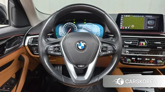 BMW 5 Series (G30) 2019 Черный из Кореи, фото 4