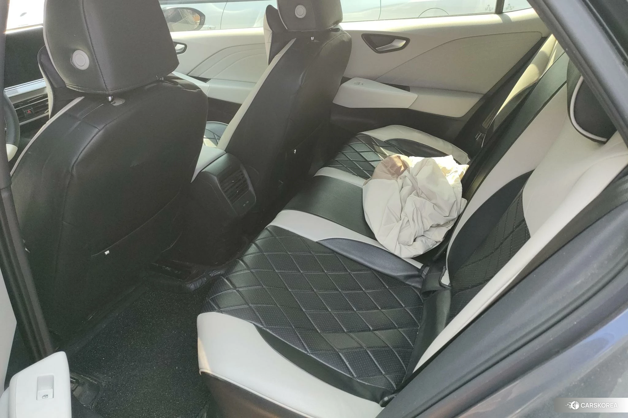 Volkswagen ID.3 2024 Темно-серый из Китая, фото 4