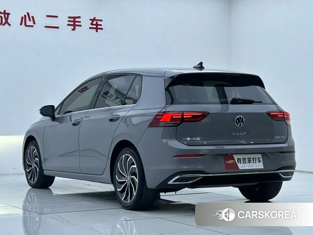 Volkswagen Golf 2022 Серебристо-серый из Китая, фото 4