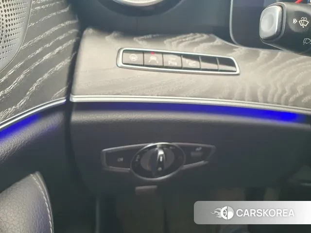 Mercedes-Benz CLS-Class C257 2019 Белый из Кореи, фото 4