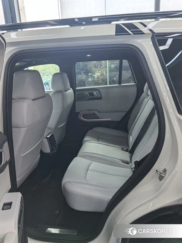 Leopard Titanium 3 2025 Белый из Китая, фото 4