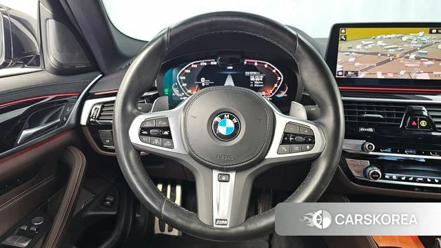 BMW 5 Series (G30) 2022 Черный из Кореи, фото 4
