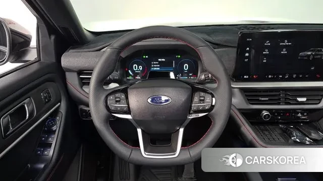 Ford Explorer 6th Generation 2025 Черный из Кореи, фото 4