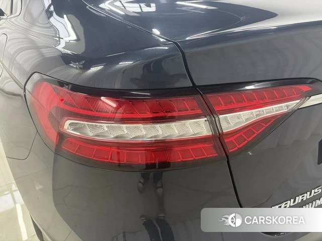 Ford Taurus 2021 Синий из Китая, фото 4
