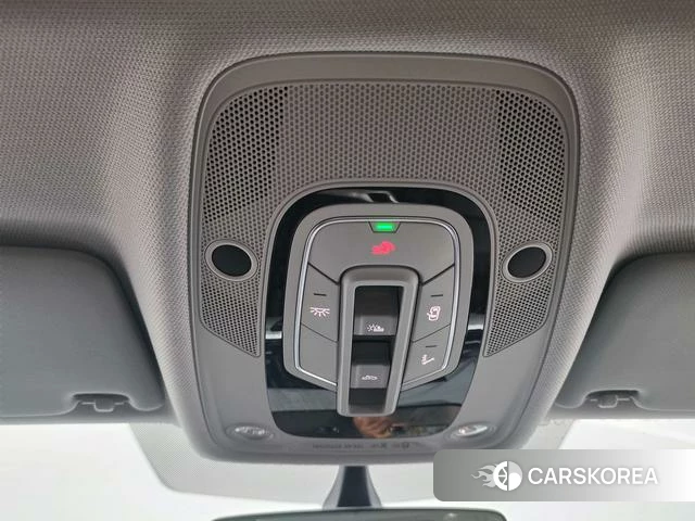 Audi A4L 2023 Белый из Китая, фото 4