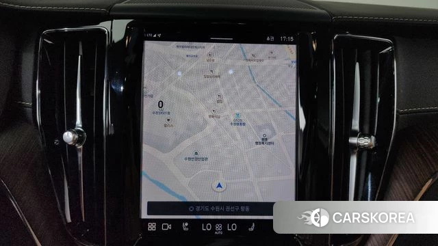 Volvo XC60 second Generation 2022 Белый из Кореи, фото 4