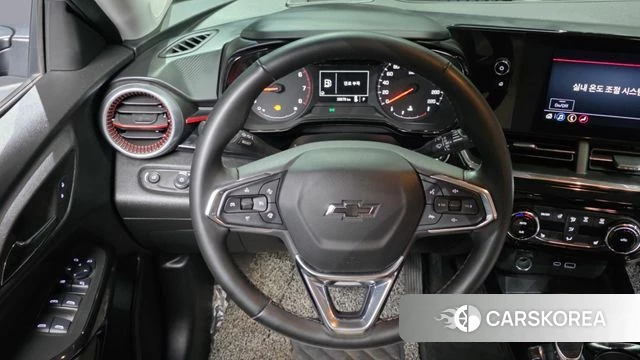 Chevrolet (GM Daewoo) Trax Crossover 2024 Черный из Кореи, фото 4