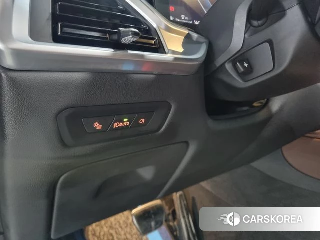 BMW X6 (G06) 2023 Белый из Кореи, фото 4