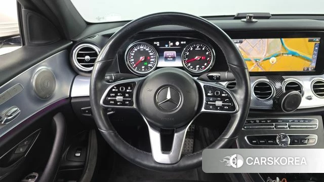 Mercedes-Benz E-Class W213 2019 Белый из Кореи, фото 4