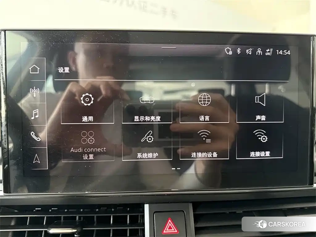 Audi A4L 2023 Silver/gray из Китая, фото 4