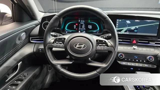 Hyundai The New Avante (CN7) 2024 Белый из Кореи, фото 4
