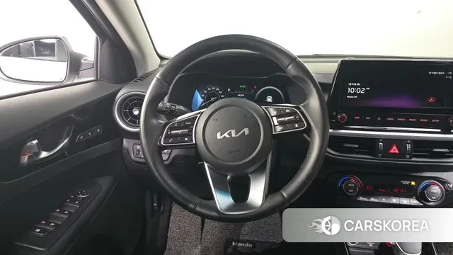 Kia The New K3 2nd generation 2024 Белый из Кореи, фото 4