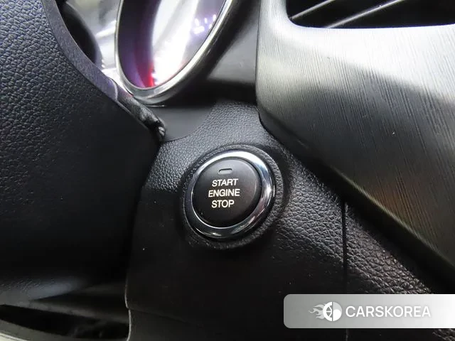 Ssangyong Tivoli Armor 2018 Синий из Кореи, фото 4