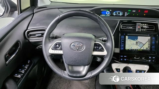 Toyota Prius 4th Generation 2018 Белый из Кореи, фото 4