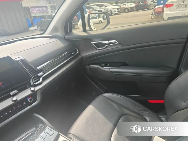 Kia Sportage 5th Generation 2021 Белый из Кореи, фото 4